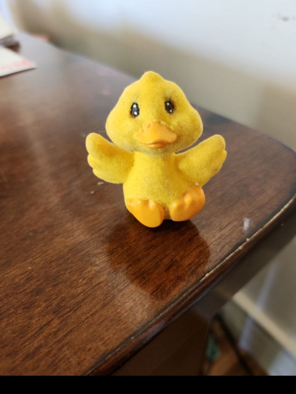 VINTAGE HALLMARK FLOCKED MINIATURE YELLOW DUCK EASTER FIGURINE